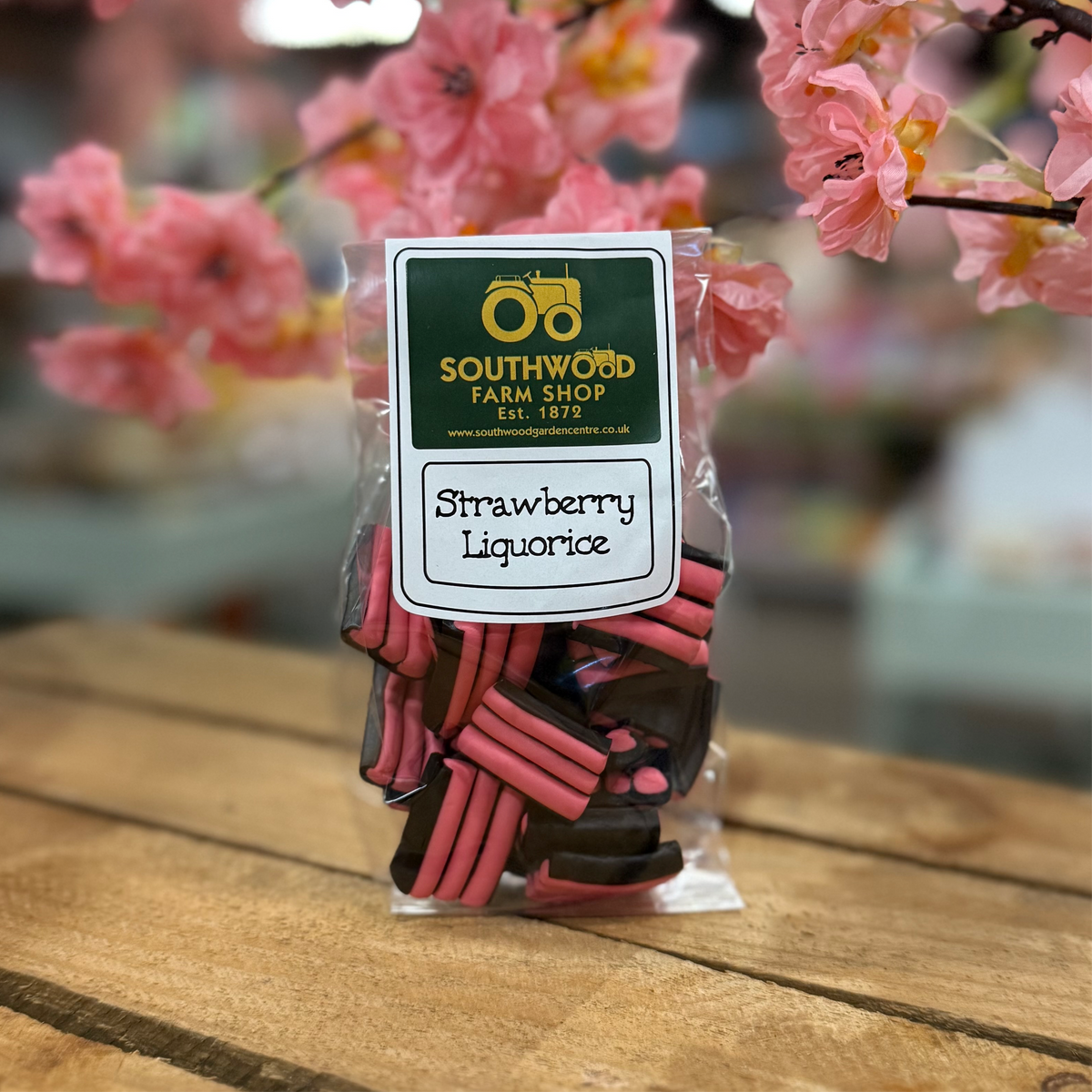 Southwood Farmshop -Strawberry Flavour Liquorice Bag 150g