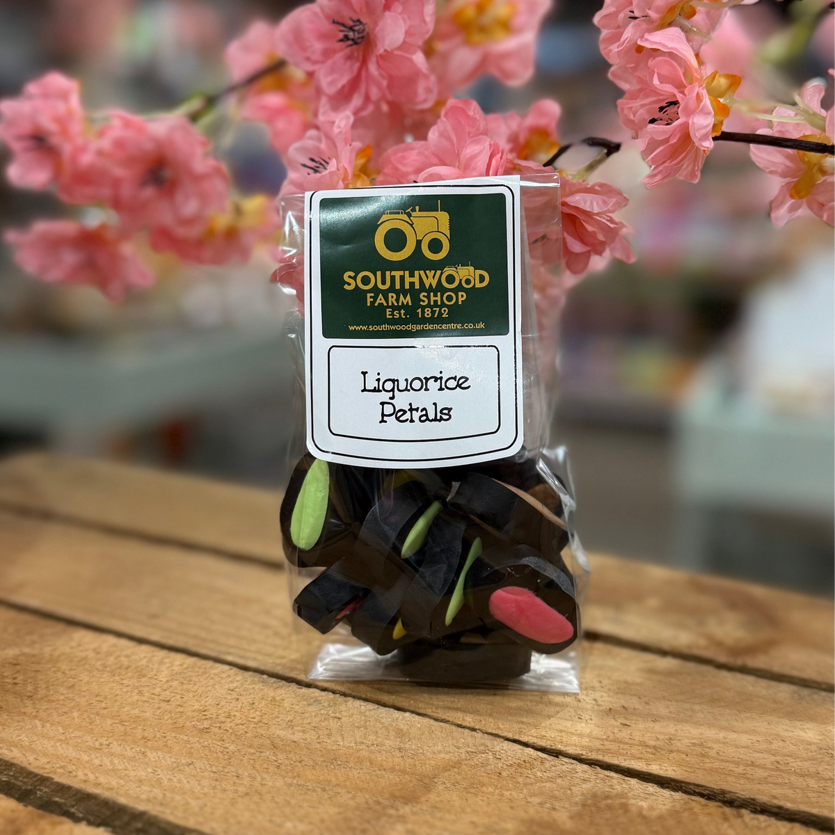 Southwood Farmshop -Fruit Liquorice Petals 145g