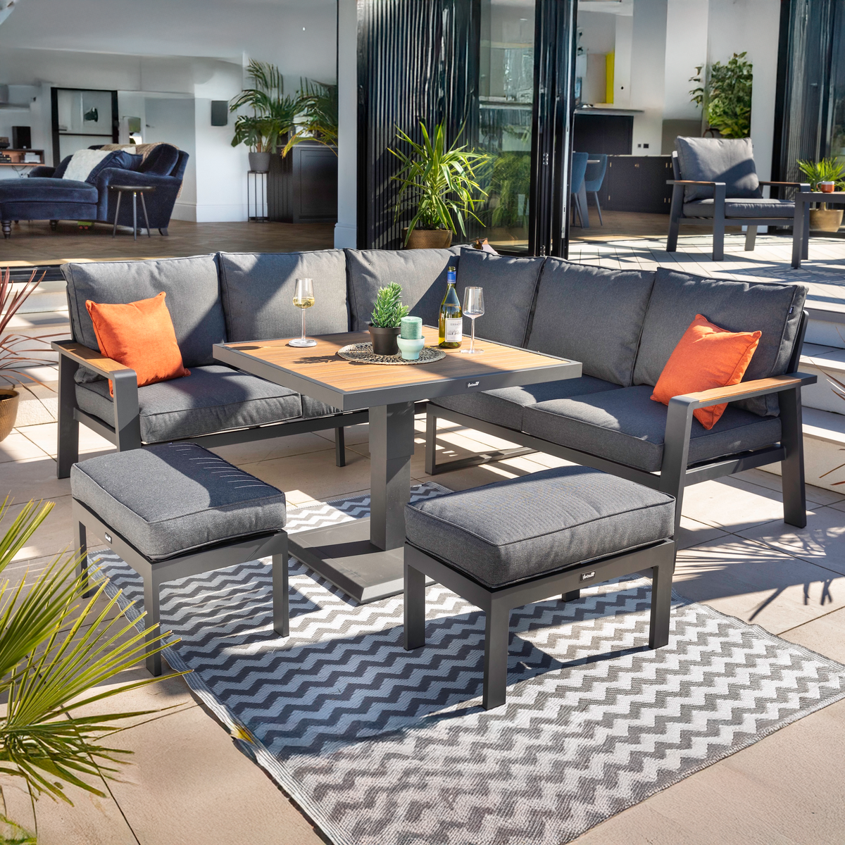 Hartman - Sonas Square Casual Dining Set with Height Adjustable Table