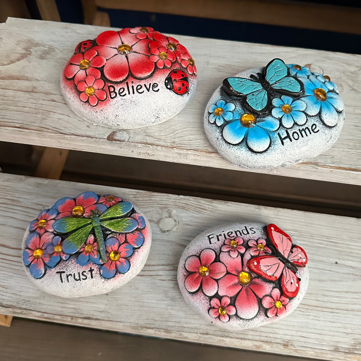 Decorative Garden Pixie Pebbles / Stones with Messages