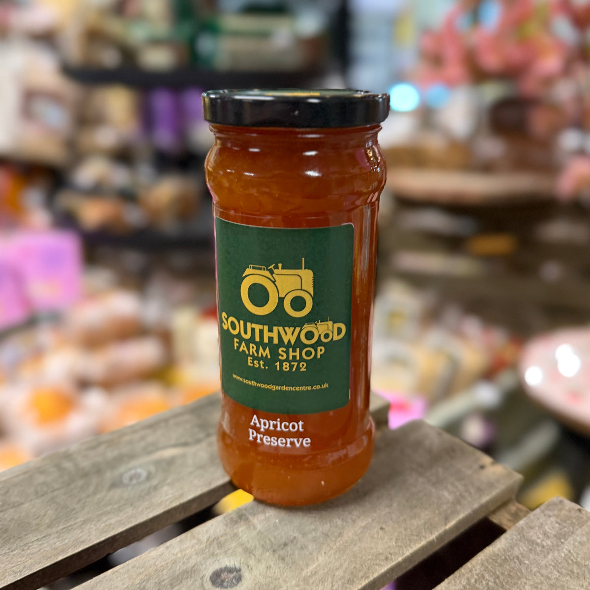 Southwood Farmshop Jar of Apricot Preserve Jam - 440g