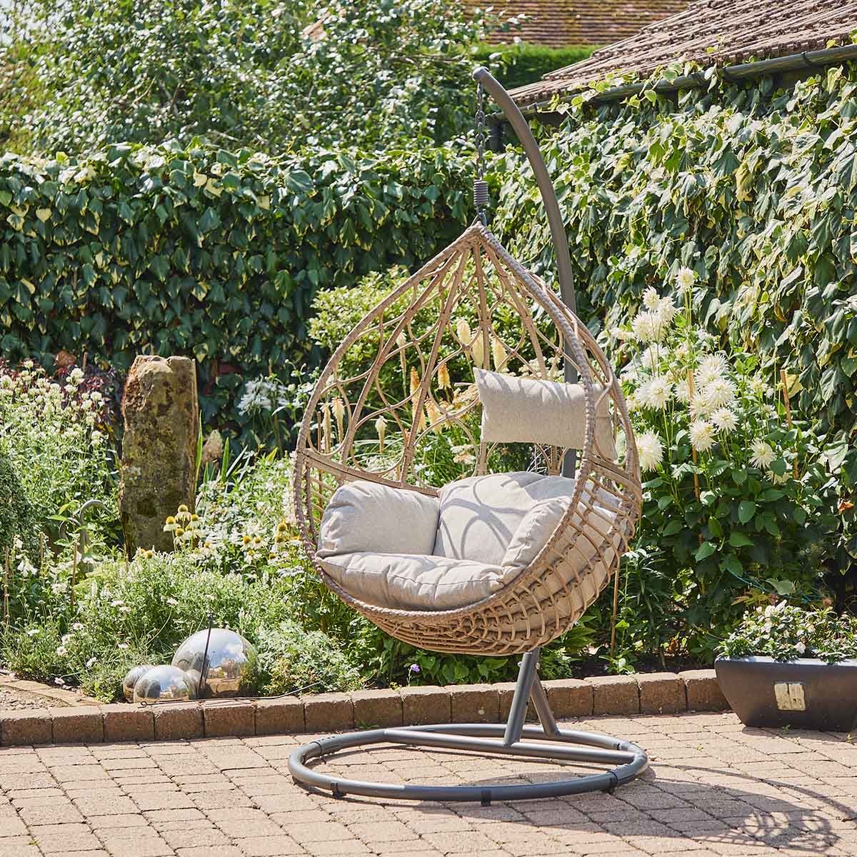 Leisure Grow - St Tropez Sand Hanging Egg Chair