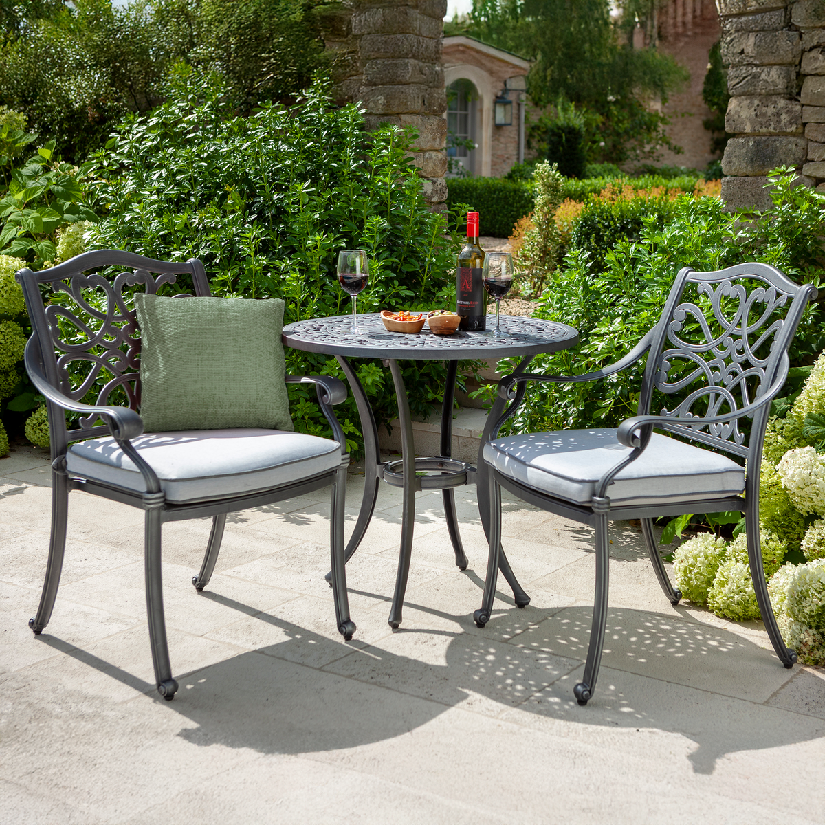Hartman - Capri Cast Aluminium Bistro Set in Antique Grey with Platinum Cushions