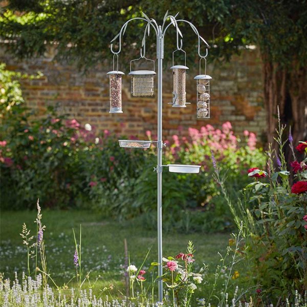 Complete Wild Willow Bird Feeding Station