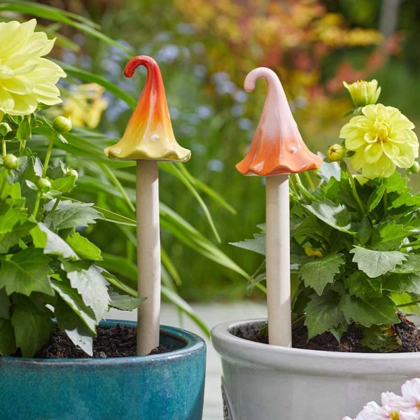 Wizard's Hat Mushroom Garden Stake - 25cm