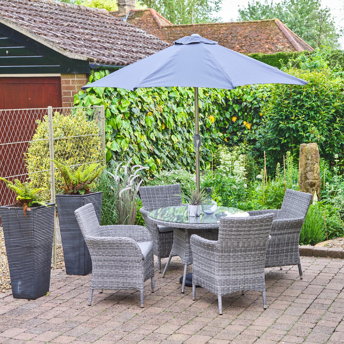 Leisure Grow - Monaco Stone 4 Seat Dining Set with 2.5m Parasol - Stone Grey