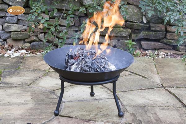 Maelyss 40.5cm Cast Iron Fire pit Bowl - Gardeco