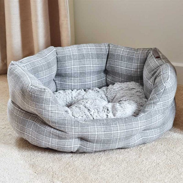 Grey Plaid Deluxe Oval Dog Bed